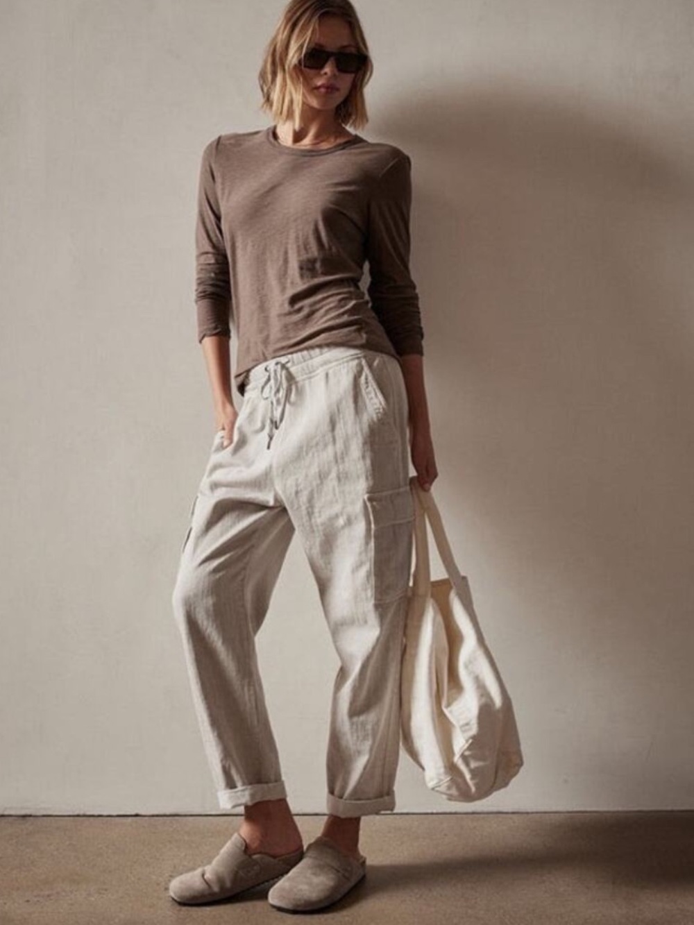 James Perse Organic Cotton Zuma Cargo Pants in Salt Pigment Gray Sz 0